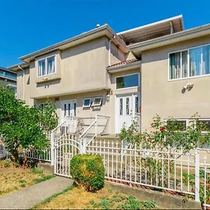 Llt Fraser Homeaway Vancouver