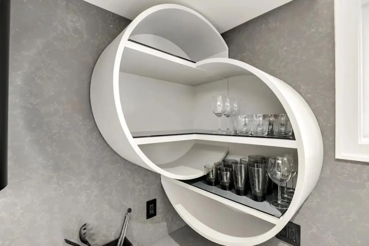 Designer 2Br In Downtown Steps From Sunset Beach Vancouver Apartment